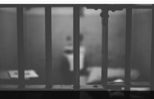 Doi deţinuţi de la Penitenciarul Giurgiu, găsiţi morţi în celulă