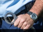 Tânără răpită dintr-un mall din Arad. Trei persoane au fost reţinute