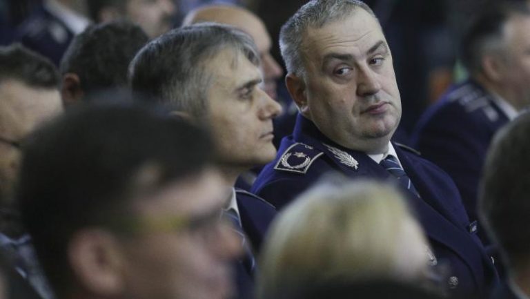 Liviu Vasilescu a demisionat de la șefia Poliției Române după scandalul înmormântării lui Emi Pian
