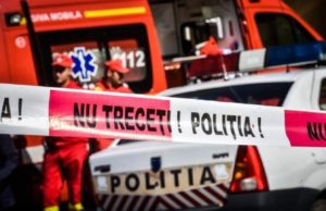 Fiul adolescent al unei judecătoare din Pitești și-a tăiat prietenii, după ce s-a certat cu ei