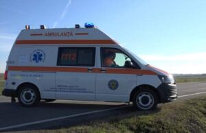 Un bebeluș de 1 an a murit într-un impact frontal, la Hășdău. Bunica sa îl ținea în brațe