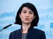 Ministrul Muncii: „Guvernul a decis cu respect pentru pensionari”. Amendamentul pentru majorarea pensiilor cu 40% va fi atacat la CCR