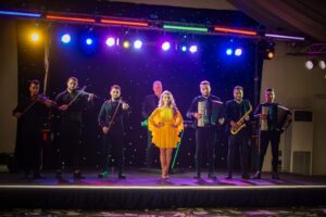 received_946041482550070