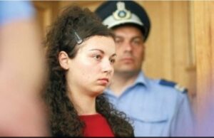 Carmen Bejan, studenta la medicină care a tranşat un bărbat împreună cu iubitul său, iese din închisoare