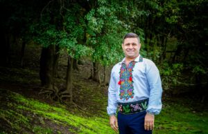 Valentin Andrei va lansa mâine un clip nou.