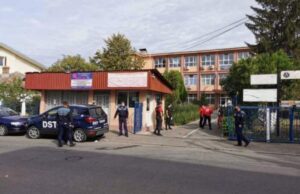 Un băiat de 14 ani este cel care a împușcat în cap elevii de liceu din Ploiești. Scandalul ar fi început de la o fată
