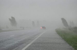 Alertă meteo de ploi torențiale și vijelii în România. Cod galben până vineri dimineață