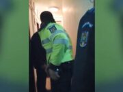 Un pompier și-a snopit soția însărcinată, în Botoșani. Polițiștii l-au imobilizat cu electroșocuri