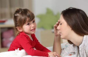 Mamă, după ce fiica ei de 5 ani i-a folosit lubrifiantul la școală, pe post de dezinfectant: Amuzant, dar umilitor