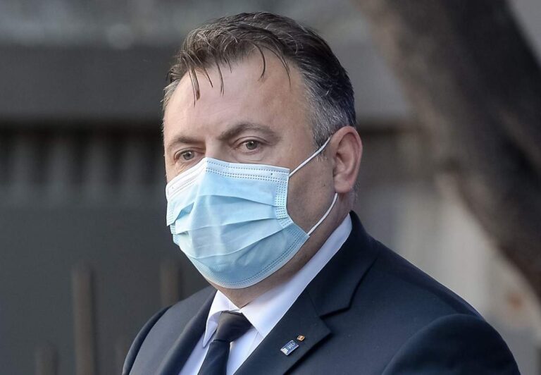 Nelu Tătaru: Asimptomaticii şi simptomaticii fără comorbidităţi vor fi trataţi la domiciliu, verificaţi de autorităţi și medicii de familie