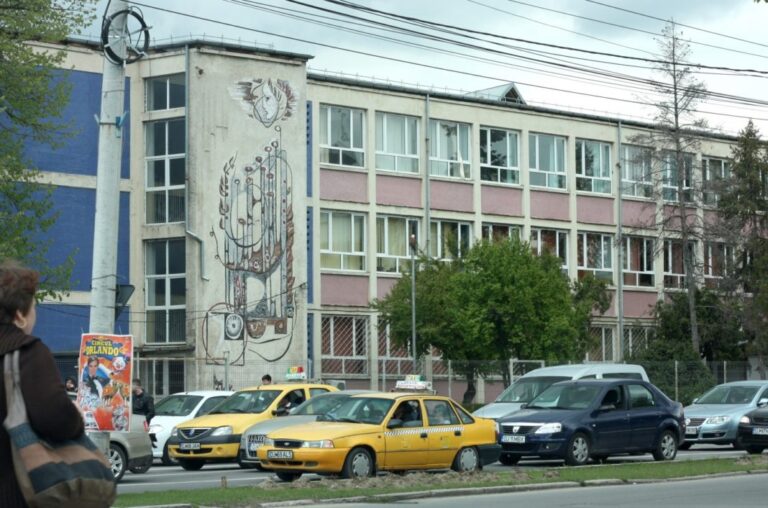Liceul de Arte „lovit” grav de Covid 19