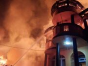 Un copil de 14 ani a ars de viu. Incendiul a avut loc în București