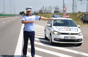 Două tinere sunt căutate de poliție, după ce au dispărut de acasă
