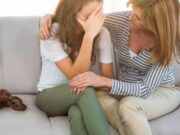 A șantajat o minoră din Râmnicu Vâlcea să-i trimită poze intime!