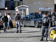 Cinci deținuți au reușit să evadeze dintr-o închisoare din Liban, dar au murit într-un accident rutier, cu o Dacie furată