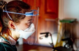 DSP Sibiu a sunat familia unui bărbat mort de COVID să îl întrebe cum se simte tatăl: ”Ne simțim umiliți în ultimul hal, am crezut că ne pierdem mințile”