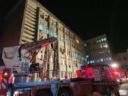 Incendiu la ATI COVID: Un pacient și medicul de gardă care a încercat să îl salveze, în stare critică