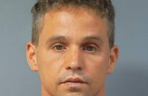 Minim 16 ani de închisoare pentru bărbatul care s-a filmat batjocorind mai multe minore