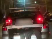 După petrecerea de Crăciun, o femeie din Buzău şi-a dus soţul acasă în portbagaj