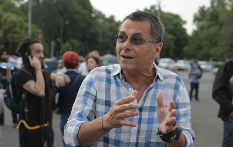 Bogdan Stanoevici, în continuare în stare critică, la Terapie Intensivă! Medicii au apelat la o procedură riscantă pentru a-i salva viața