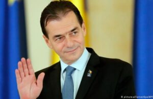 Război pe față USR-PNL. Reacție șoc după demisia lui Orban: S-a furat MASIV