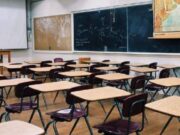 Școala online a fost prelungită de către Guvern! Când se vor putea întoarce elevii în bănci!