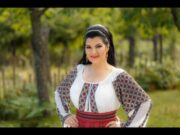 Iubitul unei artiste cunoscute i-a luat copilul după naștere și l-a dus la orfelinat: „Eram obișnuită cu traumele și abuzurile”