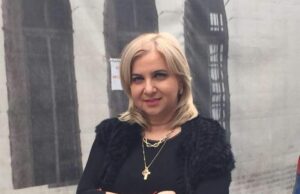 Carmen Șerban se mută din România. Artista și-a vândut locuința din Capitală și o ia de la capăt în Anglia