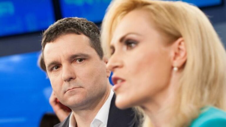 DUEL verbal pe Facebook între actualul și fostul edil al Capitalei pe tema transportului școlar! Replica-fulger a Gabrielei Firea, acuzată de populism de Nicușor Dan