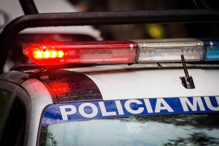 O femeie a fost înjunghiată de 30 de ori de fostul iubit, într-un autobuz aglomerat, în Mexic. Niciun călător nu i-a sărit în ajutor