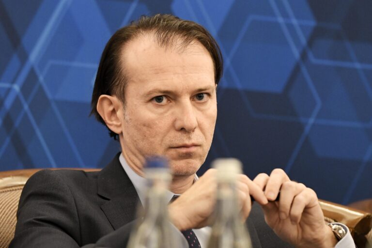 Florin Cîţu anunţă austeritate: „2021 este anul reformelor. Cine nu se reformează, nu primeşte bani”