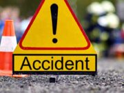 O asistentă de la ATI a fost spulberată de către un autoturism. Femeia a rămas prinsă între două mașini