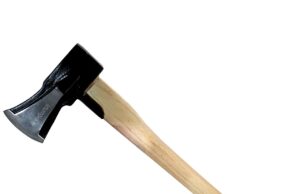 Un tânăr din Cluj şi-a omorât cu toporul mama, care nu a vrut să-i mai dea bani pentru droguri