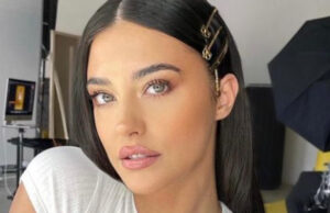 Antonia, imaginea senzualității. Artista și-a etalat picioarele interminabile într-o rochie extrem de scurtă