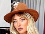 Prima reacție a Deliei, după ce s-a spus că ar fi însărcinată. Asta lămurește totul!