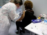 Câte persoane s-au infectat cu COVID, după ambele doze de vaccin. Gheorghiță: „Majoritatea au fost forme asimptomatice”