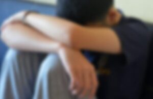 Minor din Târgu Jiu, violat în baia unei săli de păcănele!