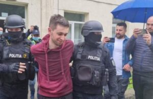 Un tânăr din Iași s-a urcat drogat la volan. A avariat 15 mașini și un tramvai