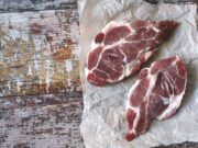 De ce este carnea la grătar la fel de periculoasă precum țigările: “Rămâne definitiv în plămân”