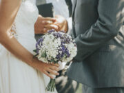 În doar 2 ani, două femei au convins 19 bărbați să se căsătorească cu ele și au câștigat o avere. Ce a aflat acum unul din soți