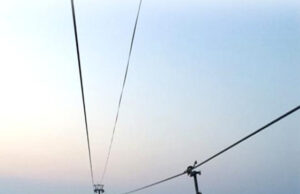 Clipe de groază în Mamaia, după ce telegondola s-a blocat cu peste 100 de oameni în cabine