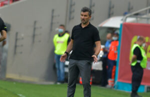 Marinos Ouzonidis, nemulțumit, în ciuda victoriei Craiovei cu FC Argeș: ”Avem probleme”. Ce le-a reproșat jucătorilor