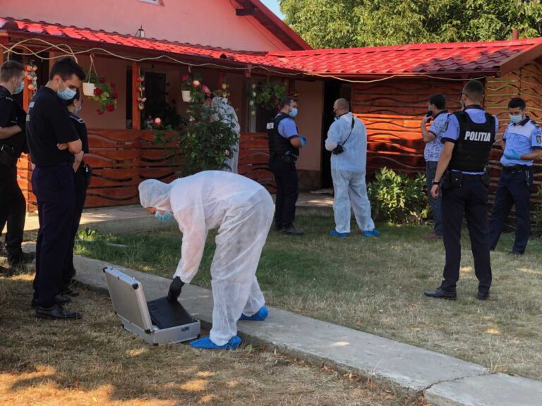Un bărbat din Botoșani și-a omorât iubita și s-a lăudat 2 zile cu asta, fără să-l creadă nimeni. A dormit lângă cadavru