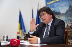 Nicolae Robu îşi anunţă candidatura pentru un nou mandat de primar al Timişoarei: „Mă doare sufletul de ce i se întâmplă oraşului”