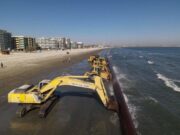 Mamaia, eșecul răsunător al unei plaje. „Lumea nu stă pe plajă sub niciun fel, e foarte, foarte departe”