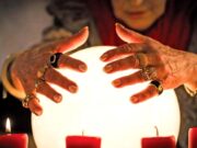 O tânără de 24 de ani a plătit o avere ca să-și recucerească fostul iubit. Doar că a rămas fără bani și fără bărbat