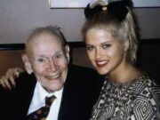 O româncă a convins un bătrân de 93 de ani că el a lăsat-o gravidă și l-a făcut să-i dea 200.000 de euro