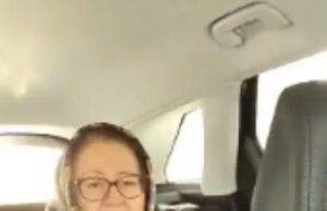 Prima imagine după externare cu Mioara Roman. Oana și-a adus mama acasă după intervenția suferită