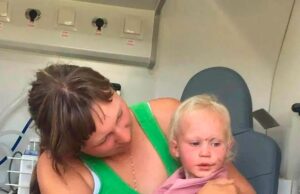 La nici 2 ani, Lyuda Kuzina s-a pierdut în pădure și a fost găsită abia după 72 ore. Ce le-a spus salvatorilor i-a făcut să plângă