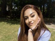 Ea e femeia alergică la apă! Ce pățește Niah Selway după ce face baie